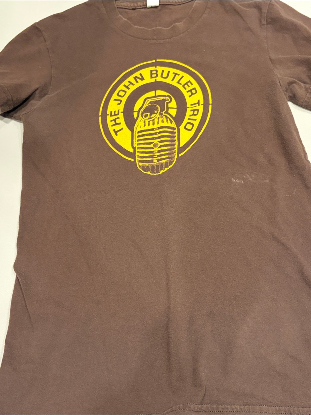 The John Butler Trio 2007 concert tour T shirt men women extra small XS S brown